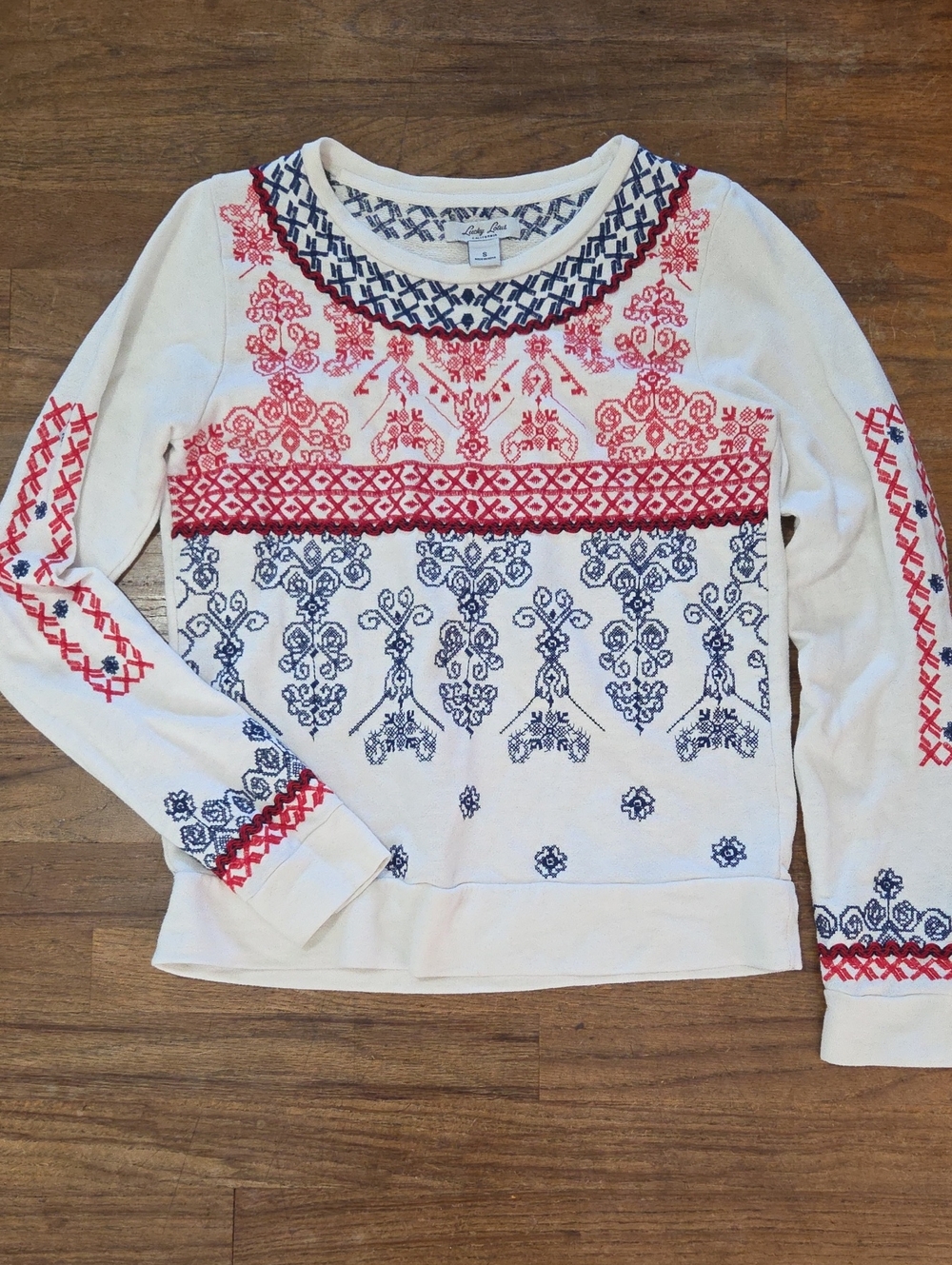 Lucky Lotus Embroidered Light Sweater
